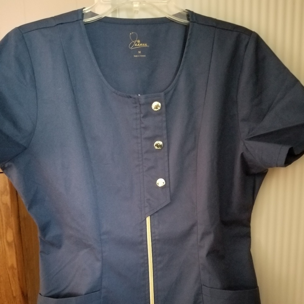 This are Jaanuu scrubs